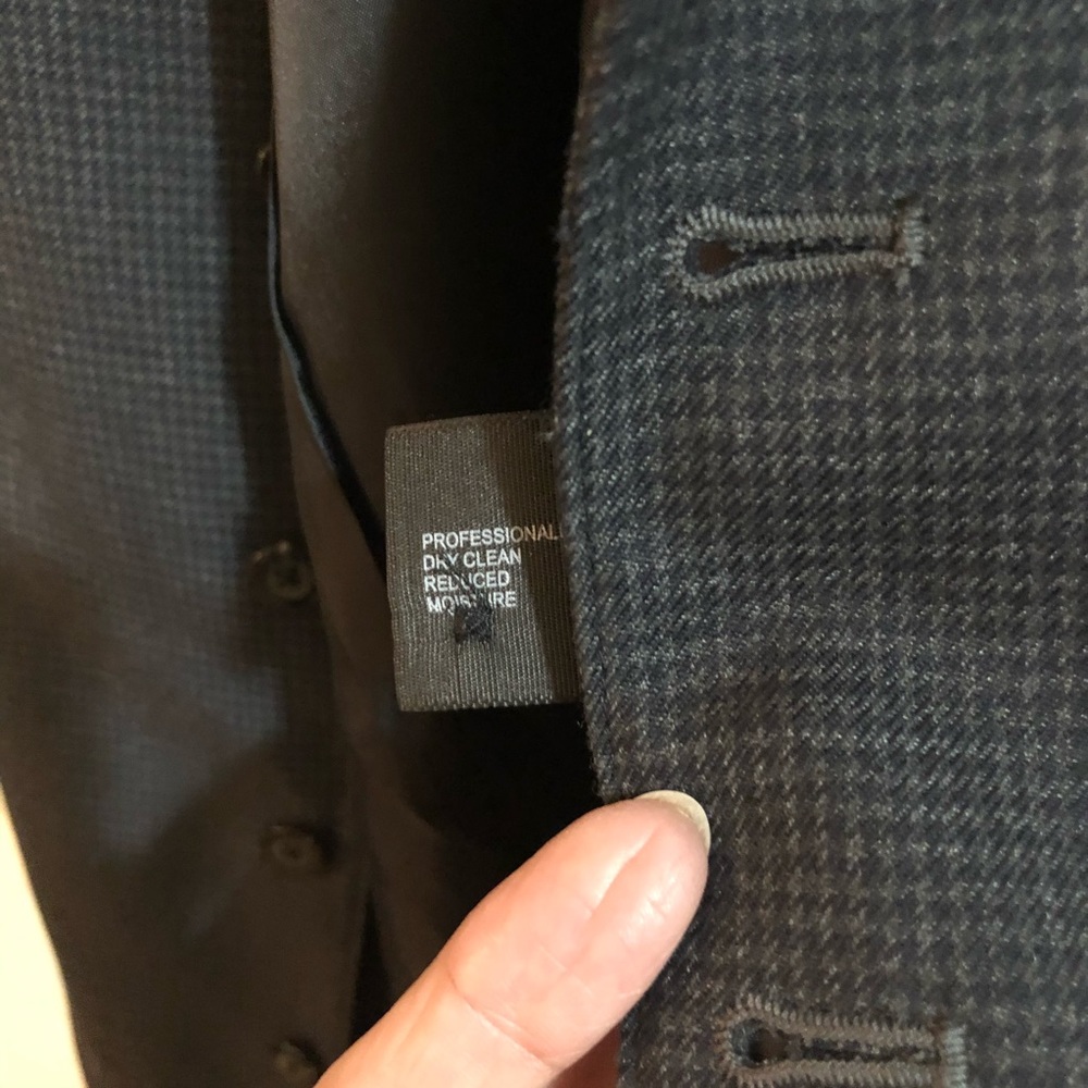JF Ferrar Black and Dark Gray Plaid 5 Button Vest - Picture 5 of 6